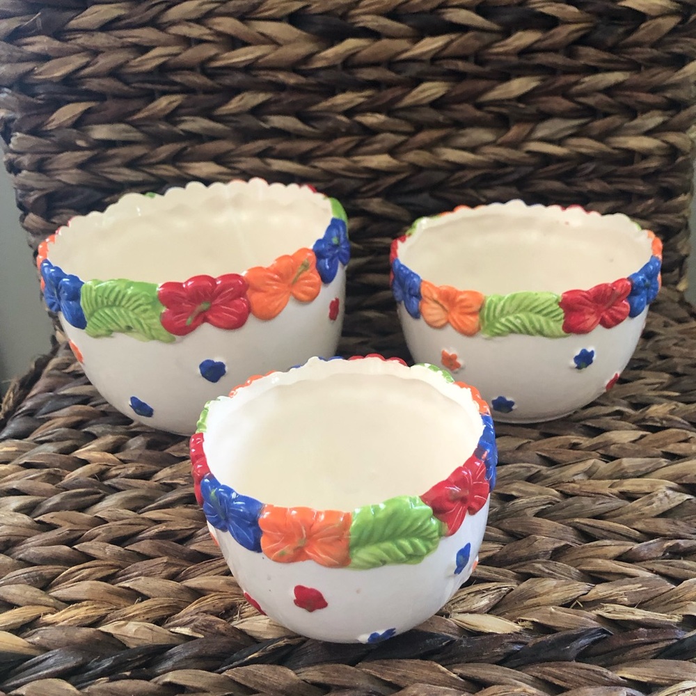 Floral Ceramic Nesting Bowls Set